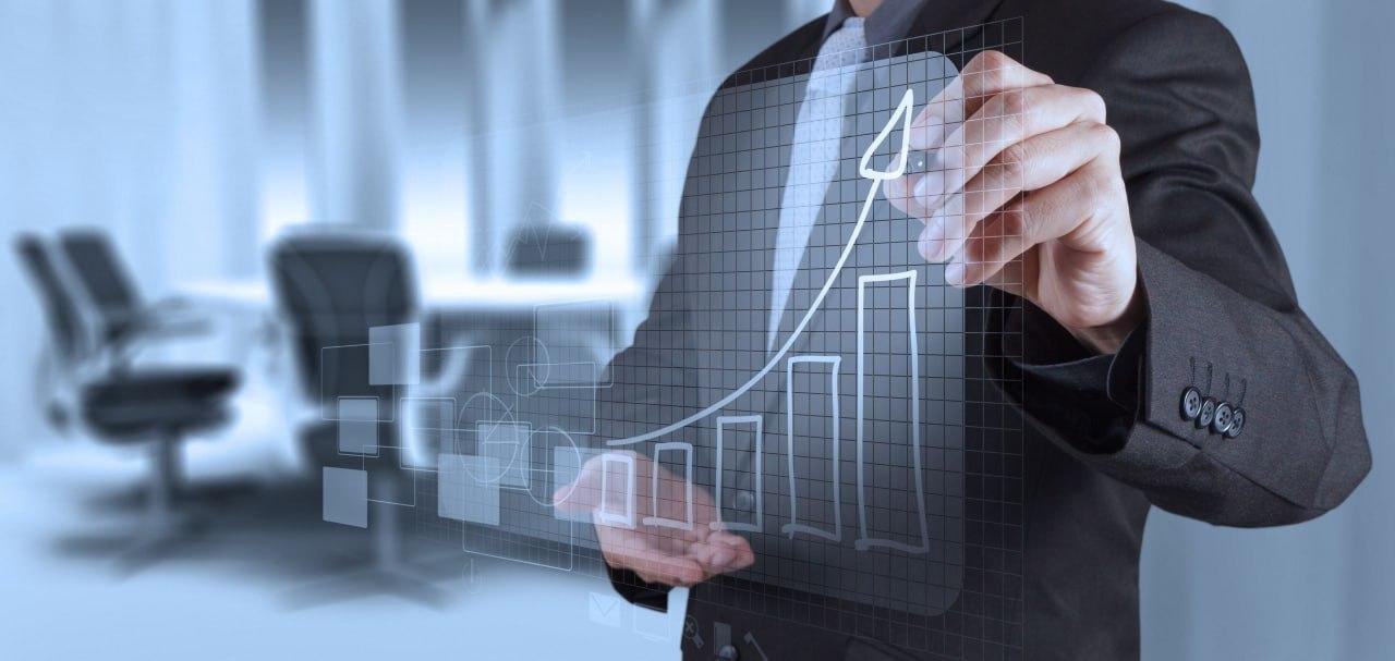 إدارة صفحات مواقع التواصل الاجتماعي